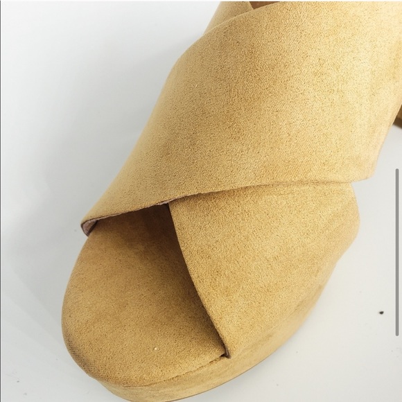 New Chinese Laundry Teagen Camel Suede Platform - Picture 3 of 6